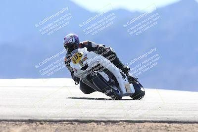 media/Dec-08-2024-CVMA (Sun) [[267e5a7075]]/Race 4-Amateur Supersport Middleweight/